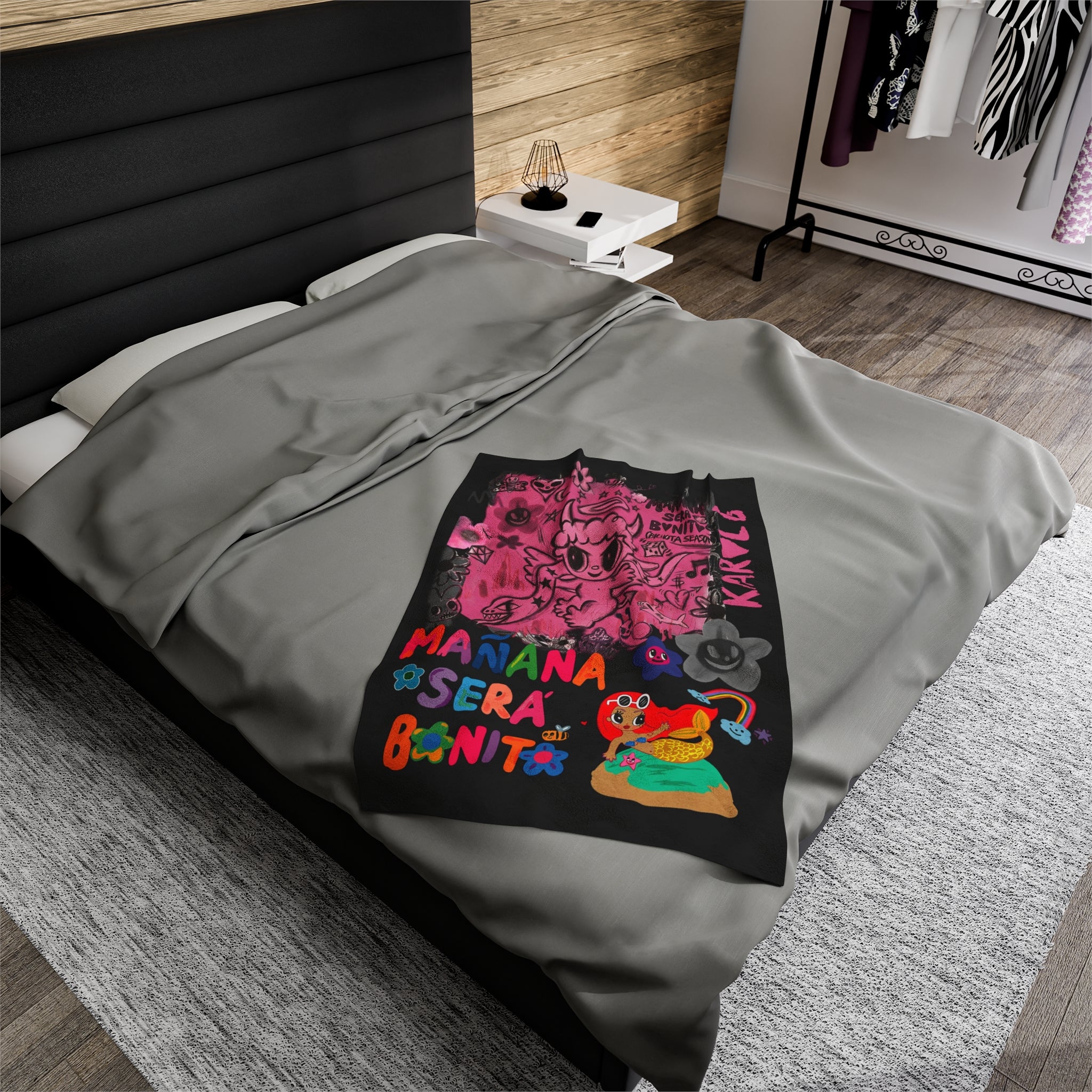 BICHOTA SEASON Velveteen Plush Blanket